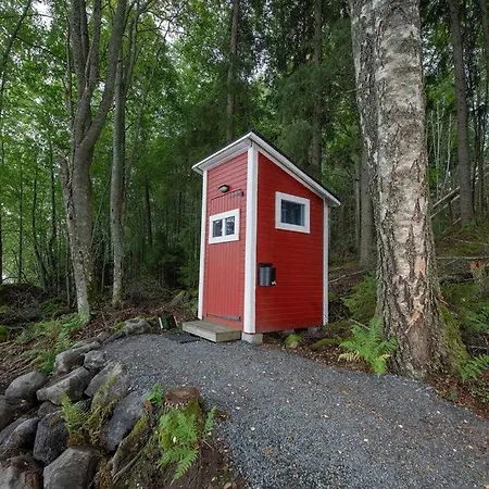 Getaway In The Wilderness המיינלינה