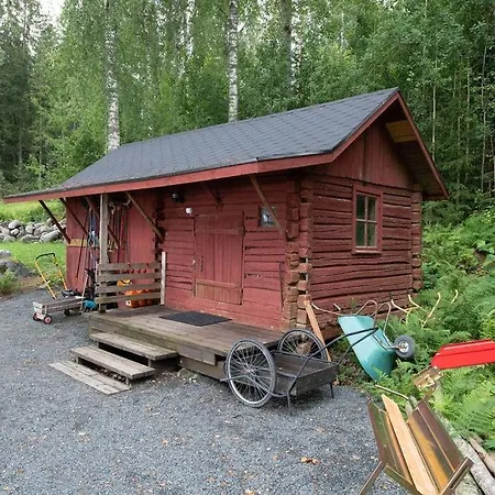 Getaway In The Wilderness *